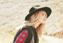 Beth Behrs: 5 curiosità sull’ex rampolla di 2 Broke Girls beth behrs curiosità