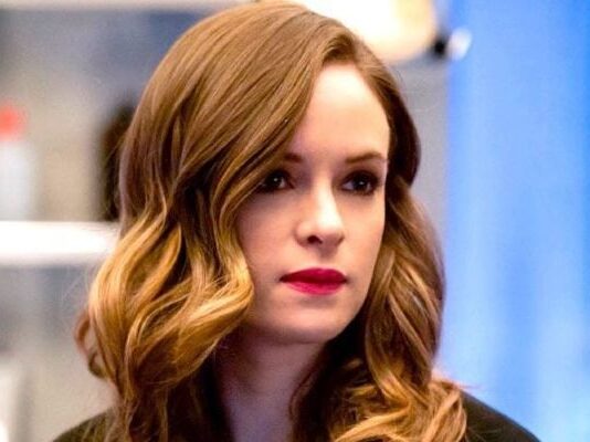 Danielle Nicole Panabaker, le curiosità sulla Caitlin Snow in The Flash danielle-nicole-panabaker-curiosita-the-flash