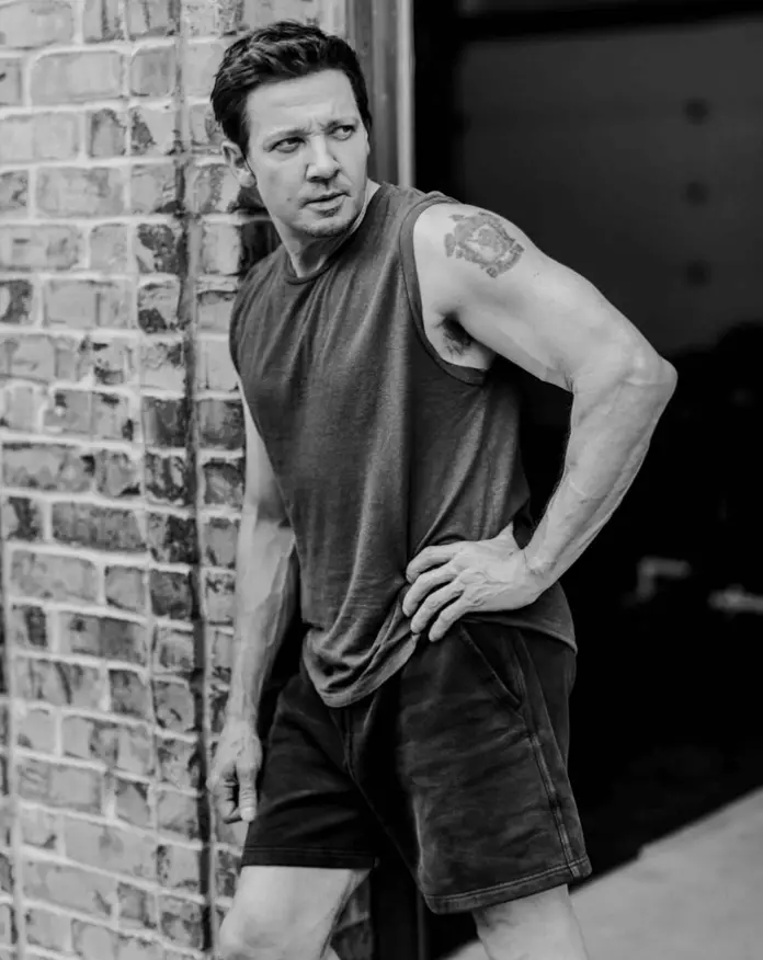 jeremy renner curiosità