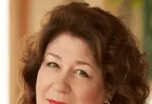 margo martindale curiosità
