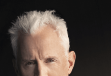 John Slattery: curiosità su Roger Sterling di Mad Men john slattery curiosità