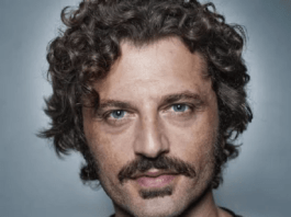Guido Caprino: curiosità su Fabrizio Pietromarchi de Il Miracolo guido caprino curiosità